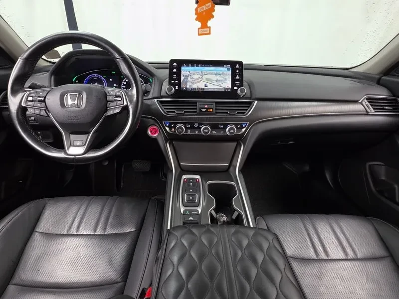 Honda Accord 10Th Generation 2.0 Hybrid Touring, снимка 7 - Автомобили и джипове - 55951152
