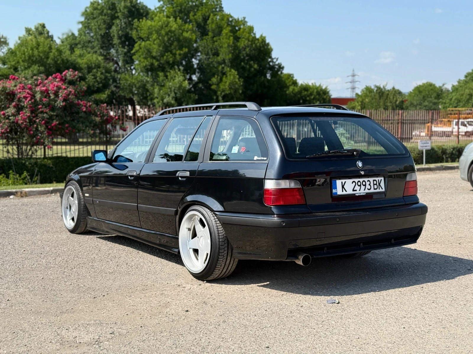 BMW 318 M pack - изображение 6