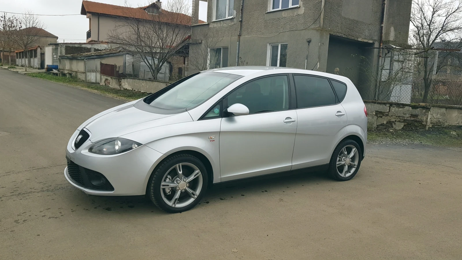Seat Altea 2.0 tdi 170hp FR  - изображение 2