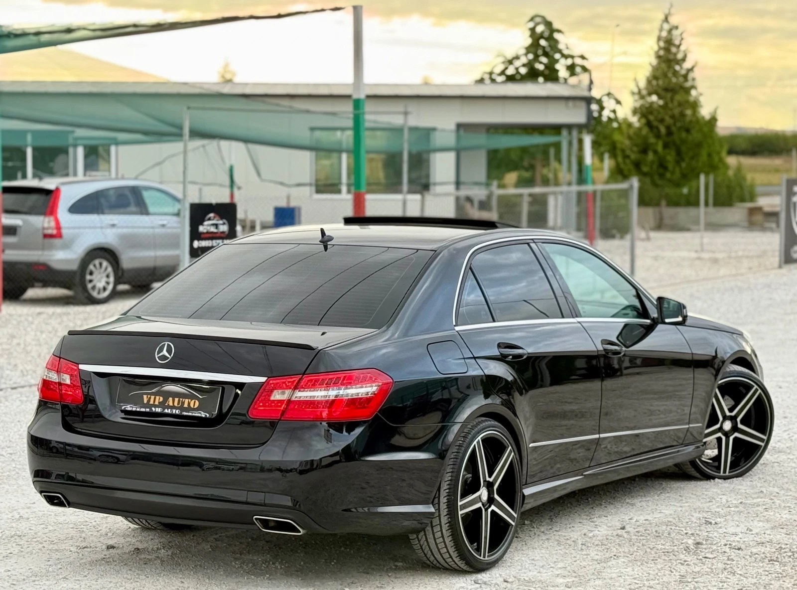 Mercedes-Benz E 350 AMG PACKET FULL MAX DISTRONIC PLUS - изображение 3