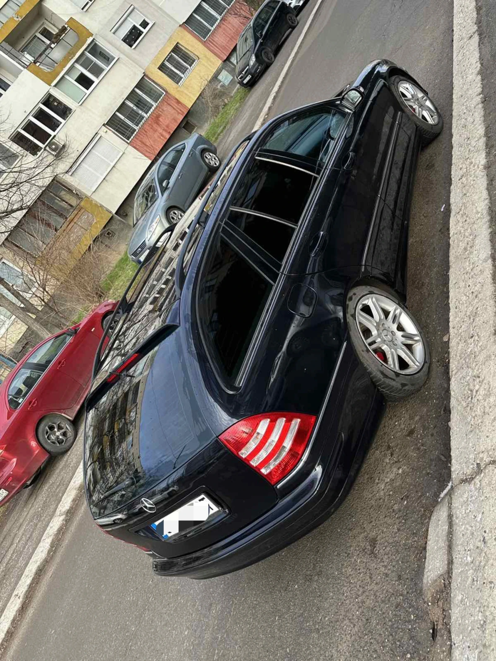 Mercedes-Benz C 200  - изображение 4