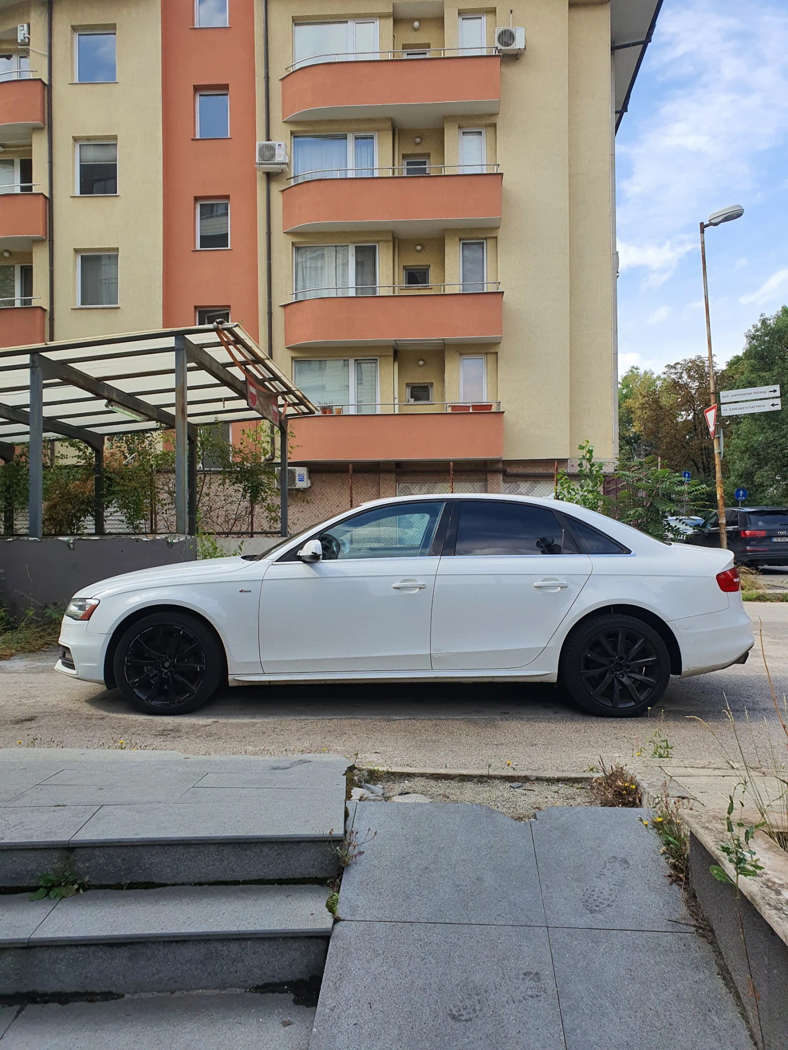 Audi A4, снимка 4 - Автомобили и джипове - 53878314