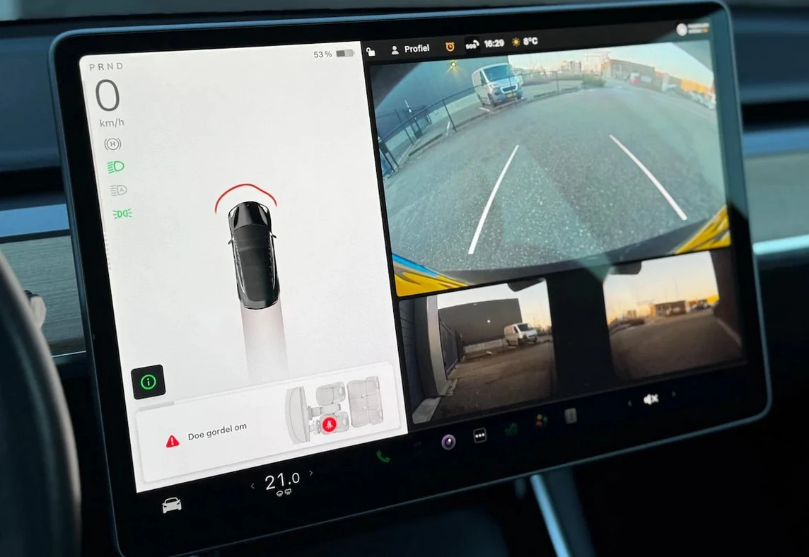 Tesla Model 3 SR+ 88% SOH, снимка 12 - Автомобили и джипове - 54061321