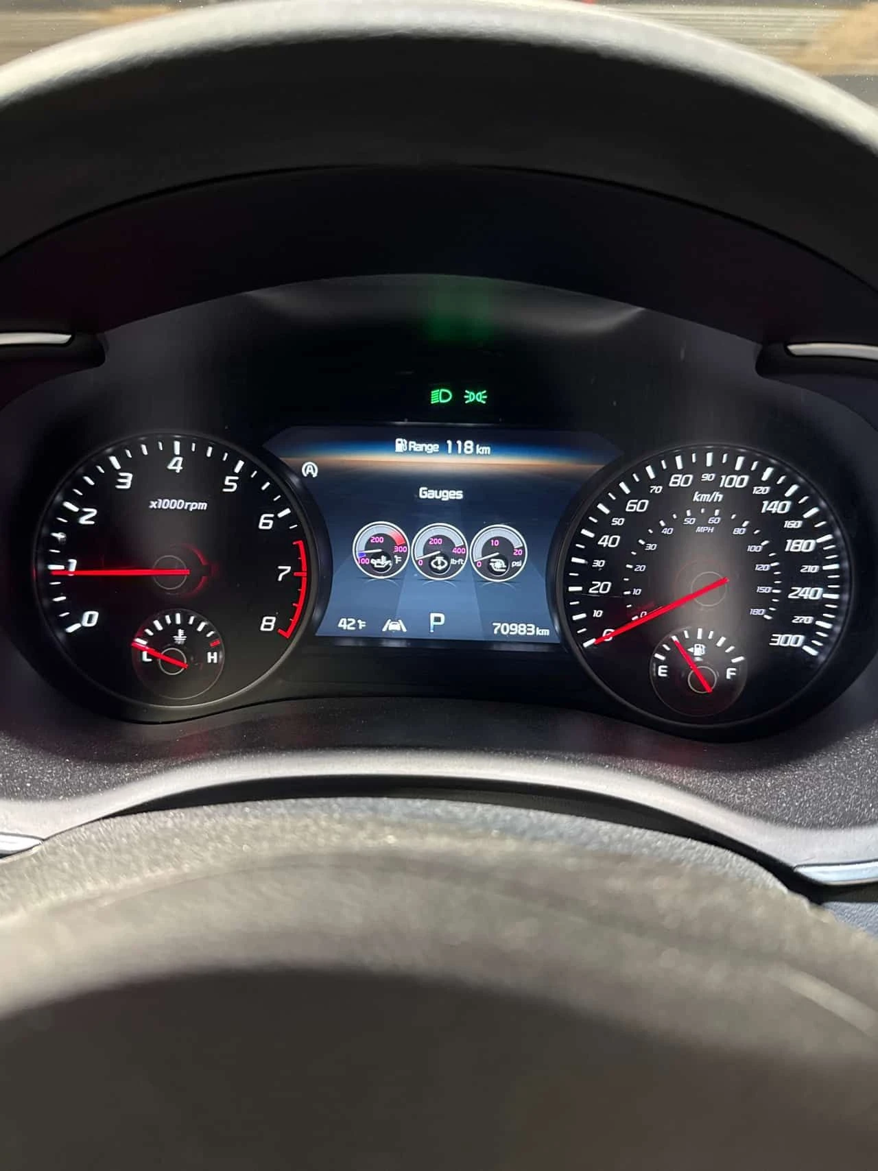 Kia Stinger * 2 КЛЮЧА * BREMBO * H/K * ДИСТРОНИК * ОБДУХВАНЕ, снимка 8 - Автомобили и джипове - 54084766