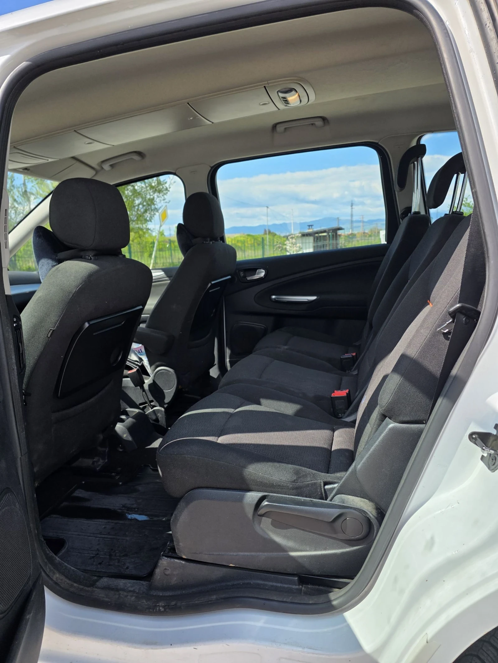 Ford Galaxy 2.0 TDCI, снимка 14 - Автомобили и джипове - 54401210