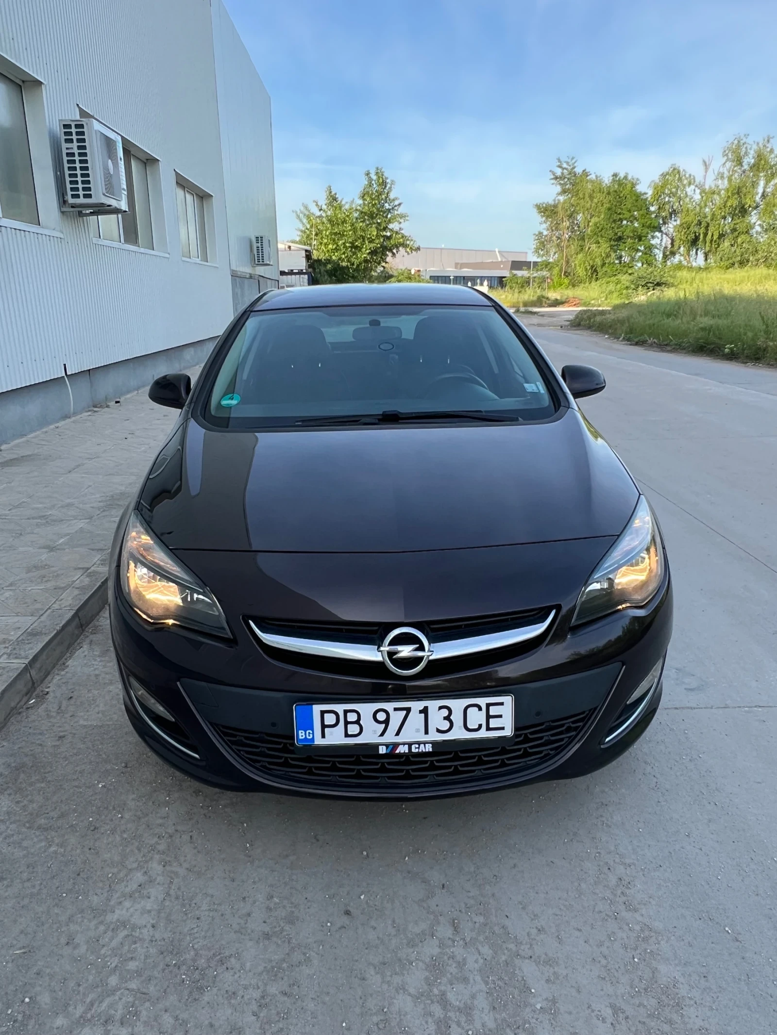 Opel Astra 1.7 Дизел Facelift, снимка 2 - Автомобили и джипове - 54671350