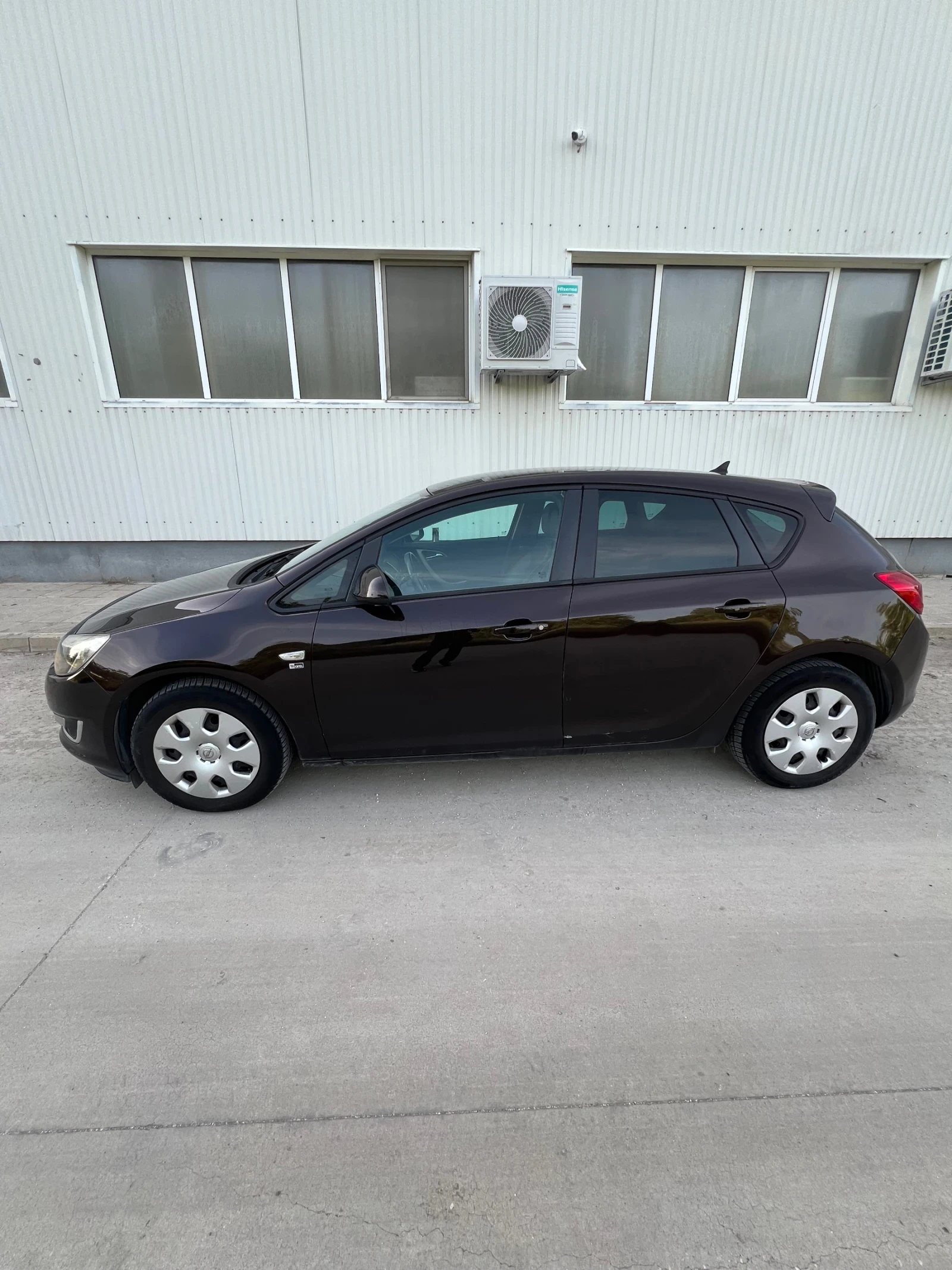 Opel Astra 1.7 Дизел Facelift, снимка 5 - Автомобили и джипове - 54671350