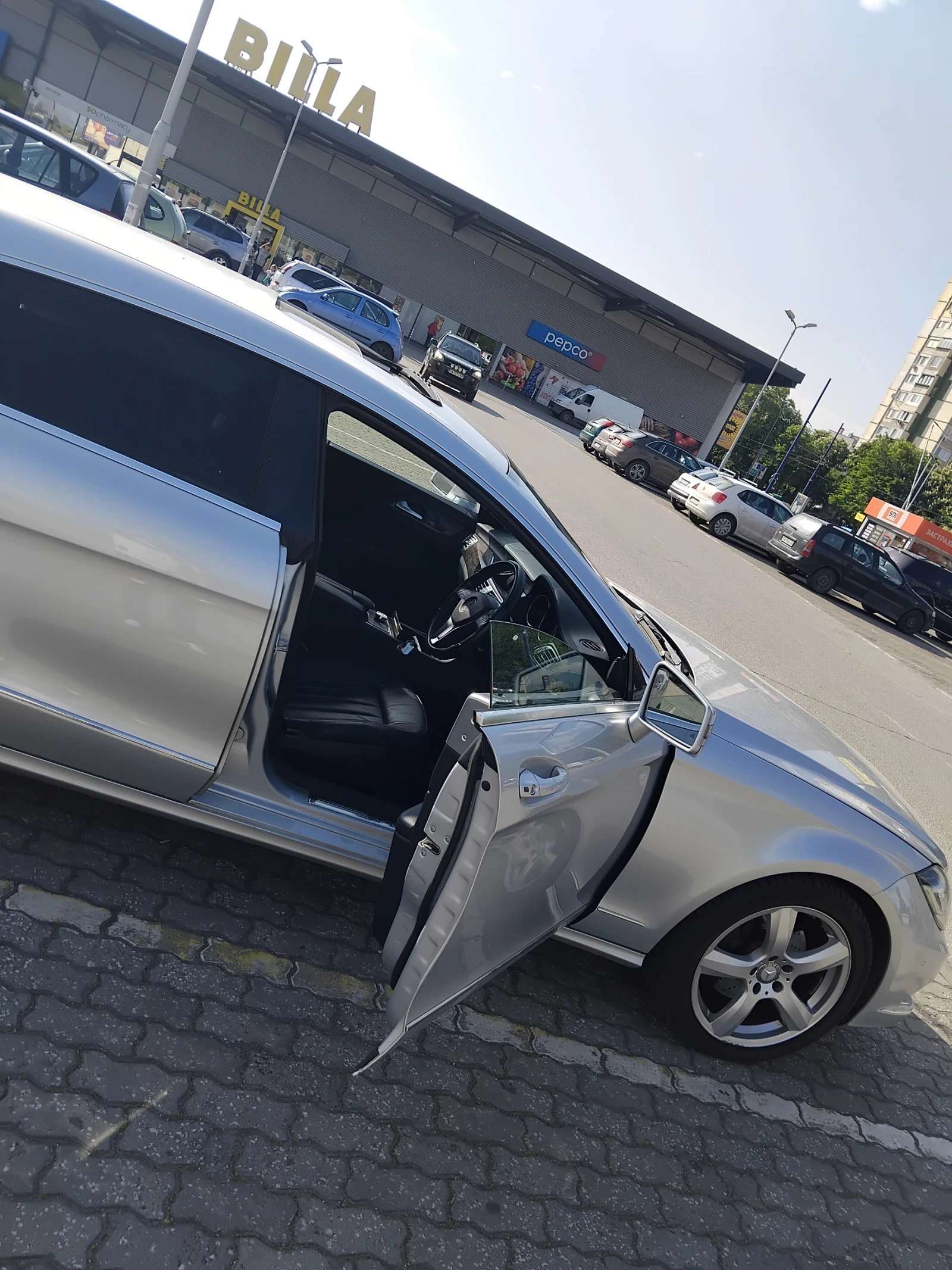 Mercedes-Benz CLS 350 Shooting break , снимка 9 - Автомобили и джипове - 54898946