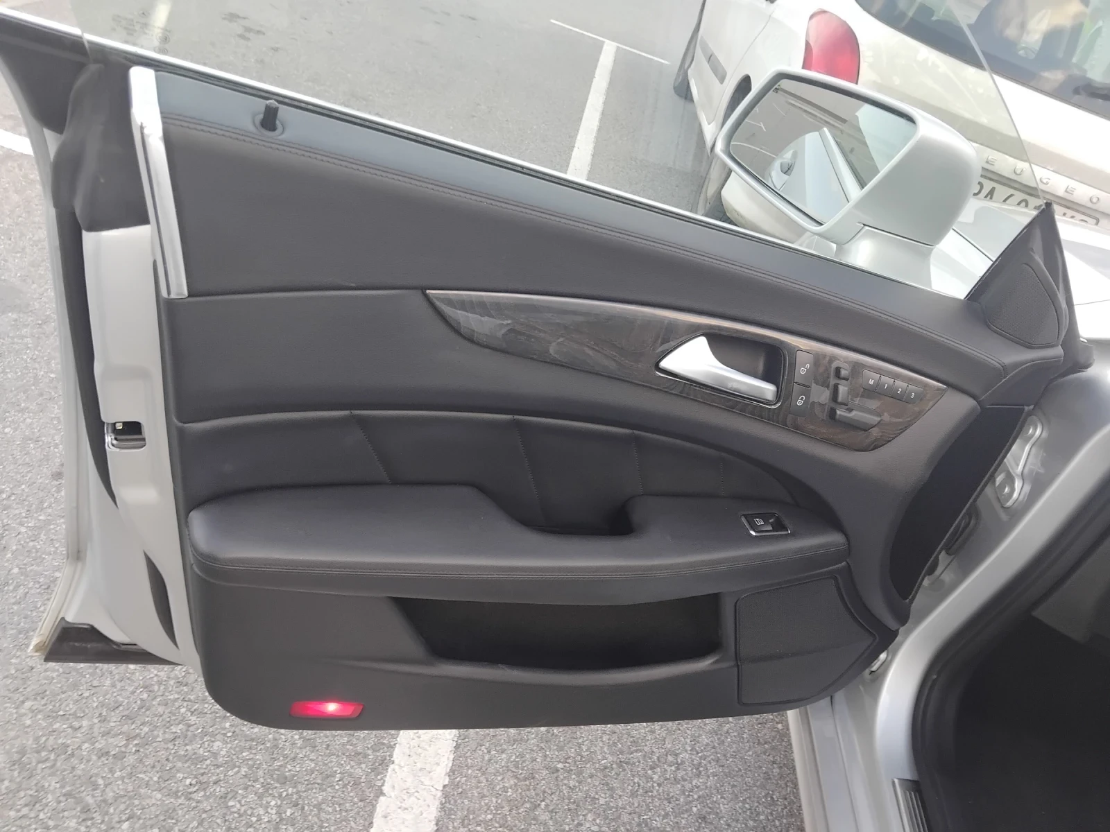 Mercedes-Benz CLS 350 Shooting break , снимка 15 - Автомобили и джипове - 54898946