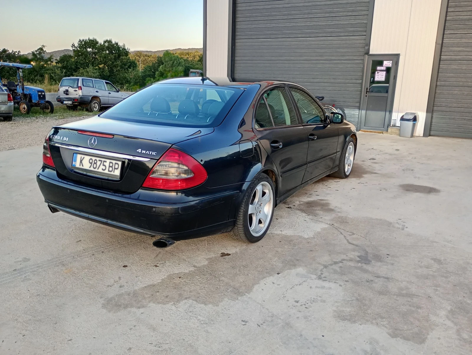 Mercedes-Benz E 280 CDI V6 4MATIC , снимка 5 - Автомобили и джипове - 55105277