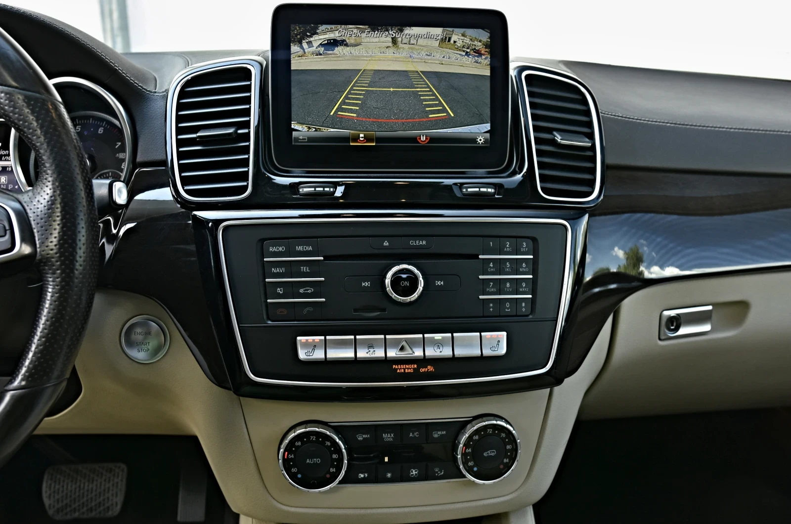 Mercedes-Benz GLS 450 4M TV AMG DIGITAL LIGHT 7-SITZE, снимка 11 - Автомобили и джипове - 55173331