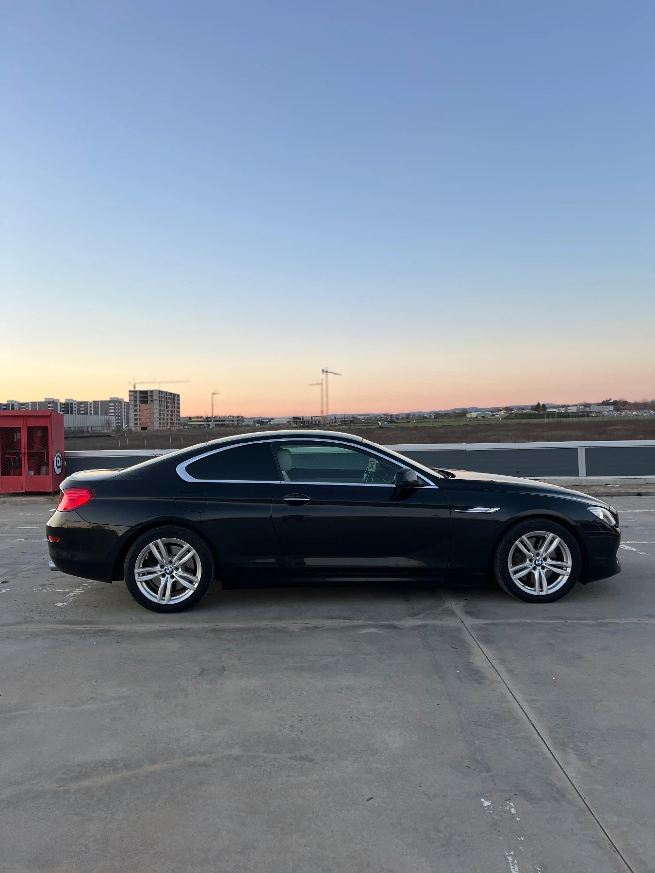 BMW 640 RWD ОБСЛУЖЕН ДВИГАТЕЛ, снимка 7 - Автомобили и джипове - 55650318