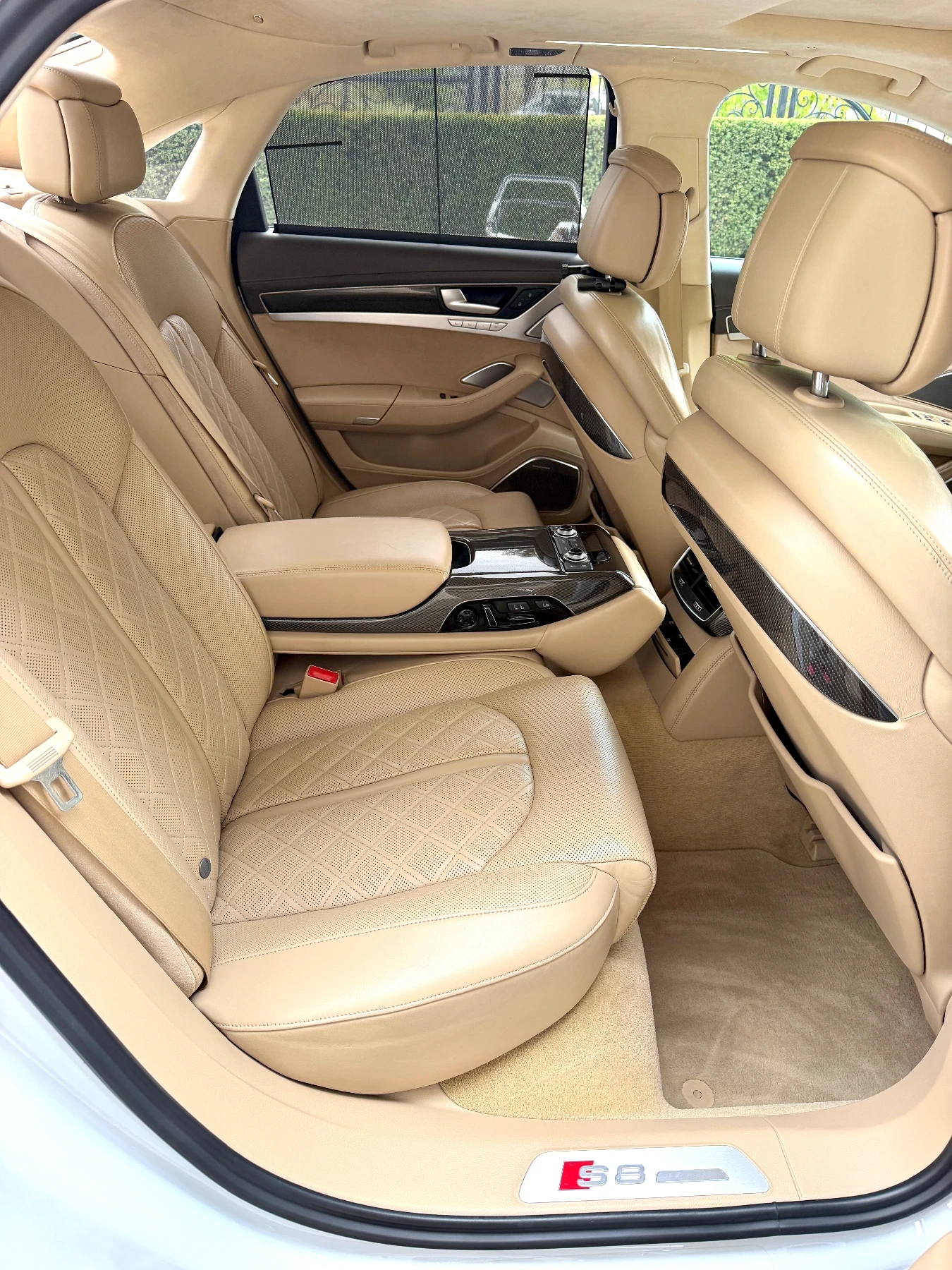 Audi S8 plus, снимка 7 - Автомобили и джипове - 56551895