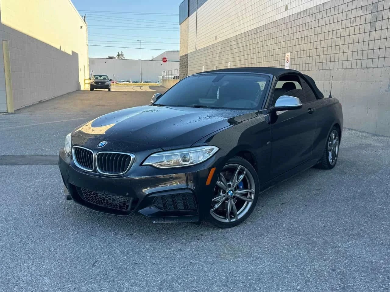BMW 235