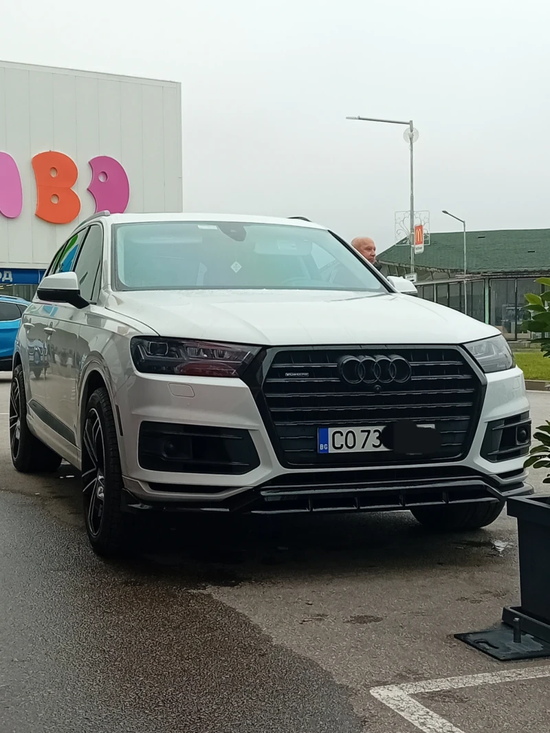 Audi Q7, снимка 6 - Автомобили и джипове - 48280330