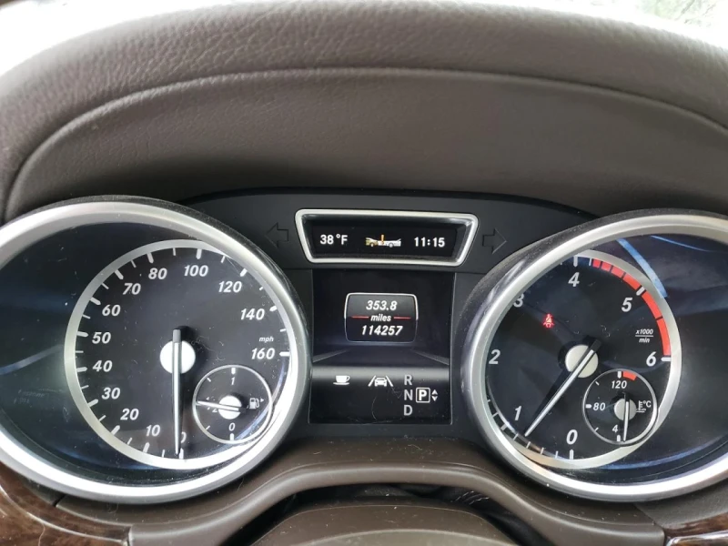 Mercedes-Benz GL 350, снимка 9 - Автомобили и джипове - 49367297