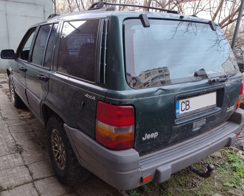 Jeep Grand cherokee, снимка 9 - Автомобили и джипове - 53536283