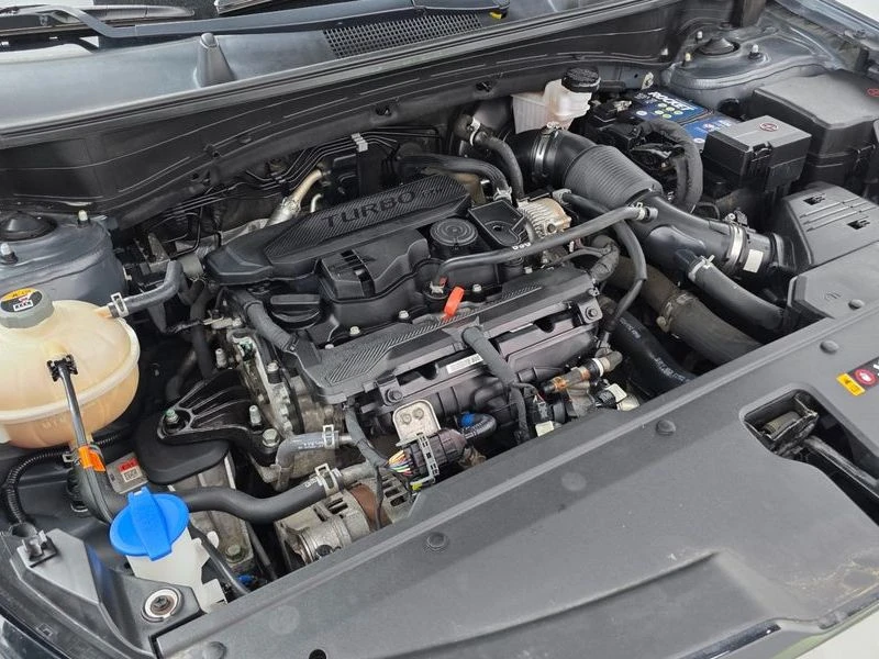 Kia Sportage Gasoline 1.6 Turbo 2WD| 180к.с., снимка 6 - Автомобили и джипове - 56170120