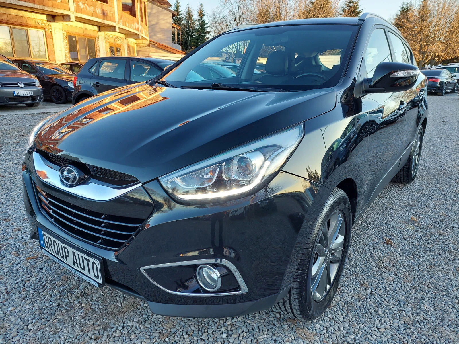 Hyundai IX35 1.7CRDI-116к.с/KEYLES/ НАВИГАЦИЯ/ПОДГРЕВ/КАМЕРА!!! - изображение 2