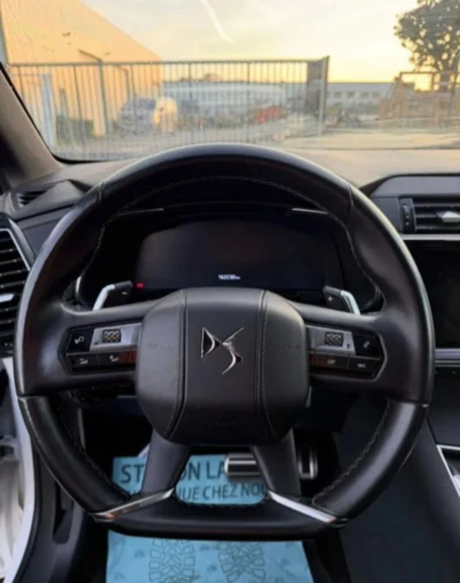 DS DS 7 Crossback 1.6PURETECH RIVOLI 180 - изображение 2