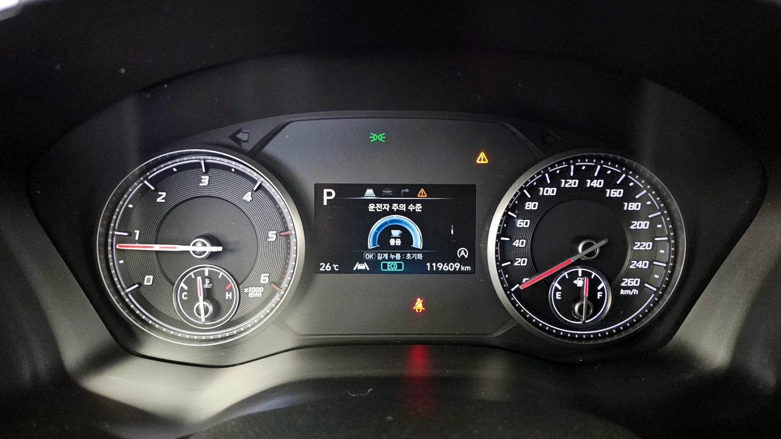 Hyundai Santa fe 2.2 4WD PRESTIGE  - изображение 8