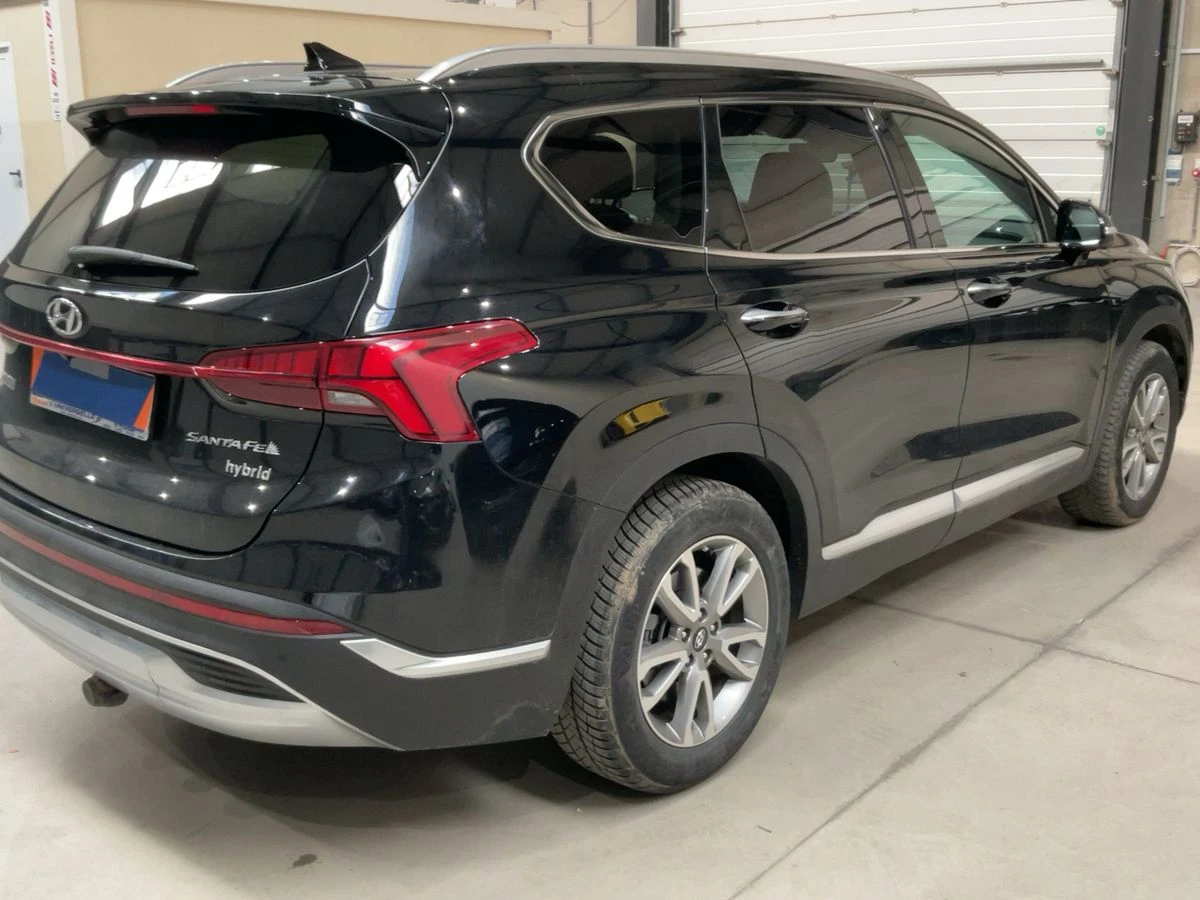 Hyundai Santa fe 1.6 T-GDI Hybrid Style, снимка 4 - Автомобили и джипове - 53789040