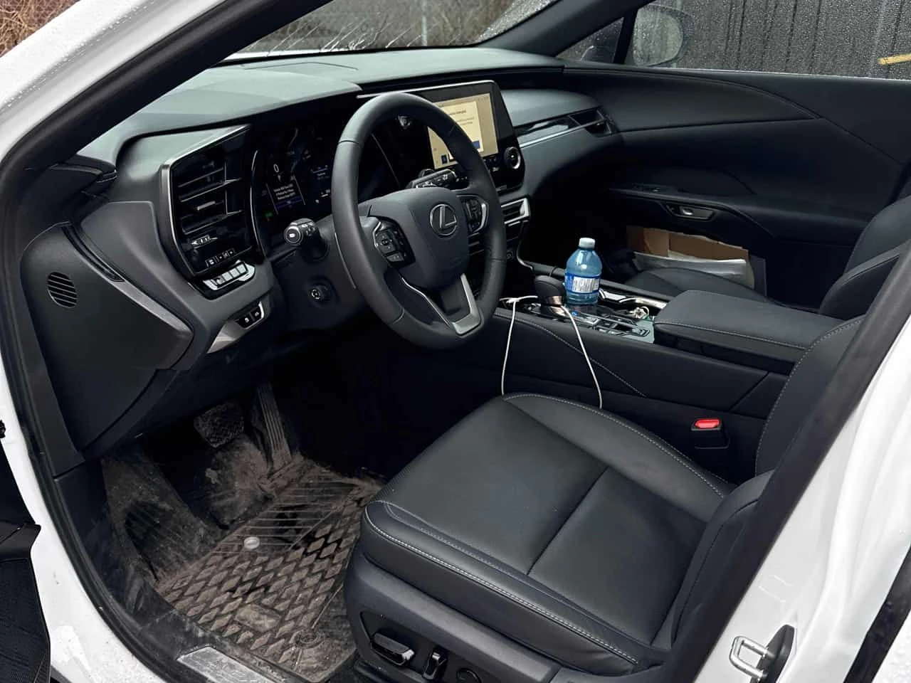 Lexus RX 350h * CARFAX * Дистроник* Обдухване* F-sport* , снимка 5 - Автомобили и джипове - 53819529