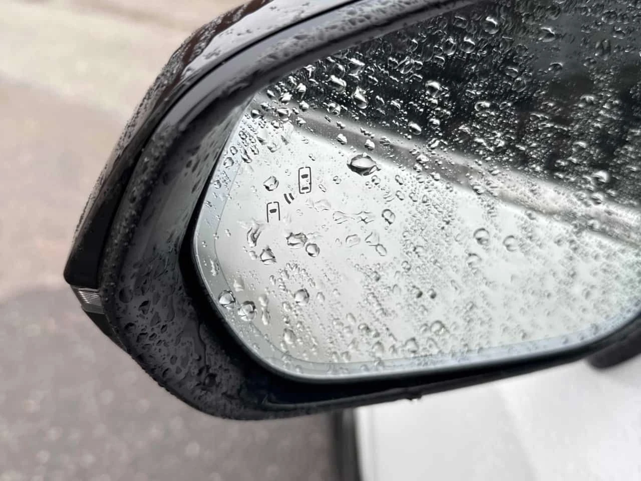 Lexus RX 350h * CARFAX * Дистроник* Обдухване* F-sport* , снимка 12 - Автомобили и джипове - 53819529