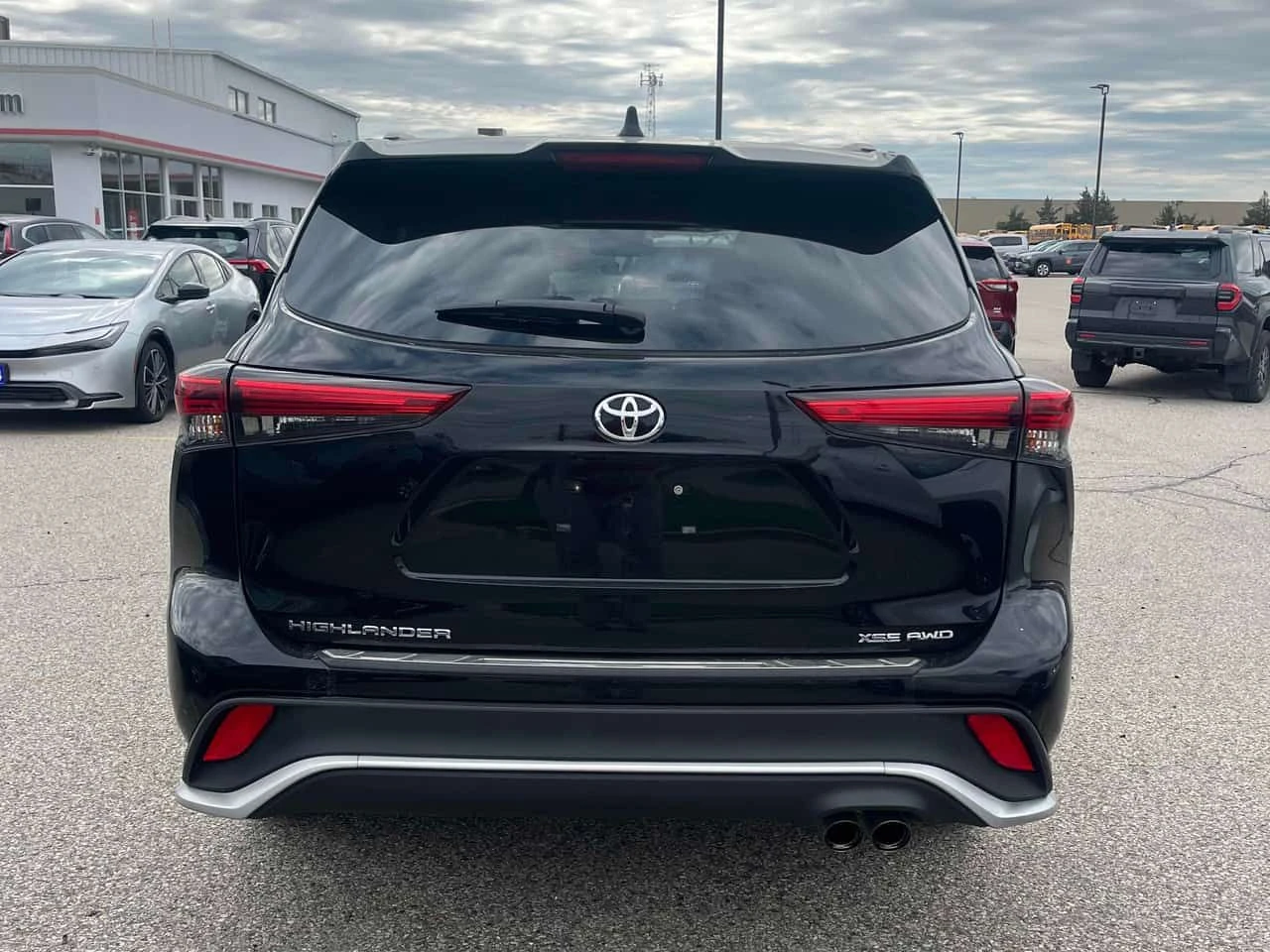 Toyota Highlander * XSE * ПРЕДСТАВИТЕЛСТВО * ПОДГРЕВ * NAVI, снимка 17 - Автомобили и джипове - 54485523