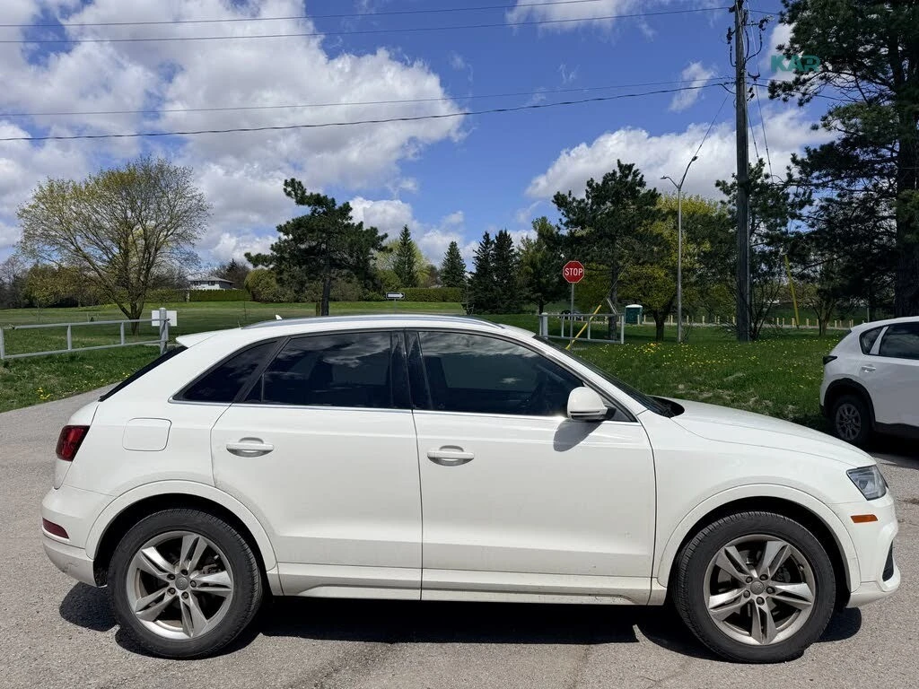 Audi Q3 QUATTRO* PROGRESIV* KEYLESS АвтоКредит(ЦЕНА ДО БГ), снимка 6 - Автомобили и джипове - 54790363