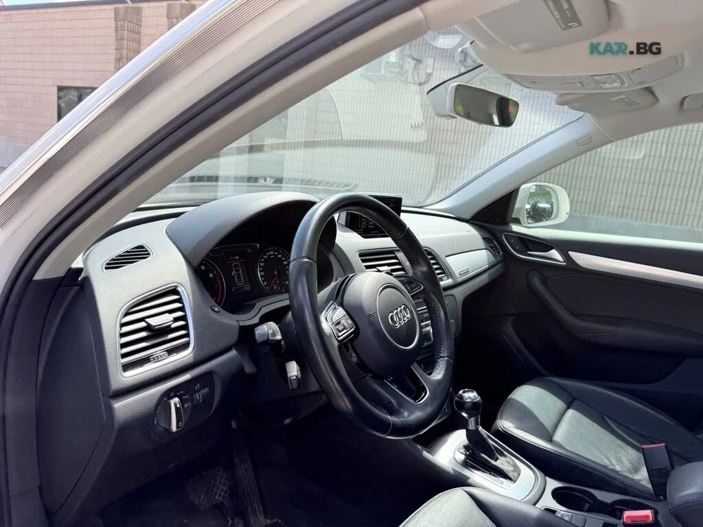 Audi Q3 QUATTRO* PROGRESIV* KEYLESS АвтоКредит(ЦЕНА ДО БГ), снимка 10 - Автомобили и джипове - 54790363