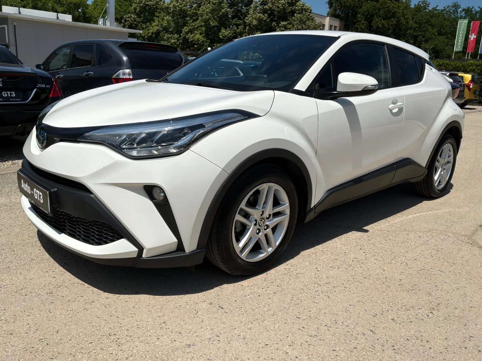 Toyota C-HR 1.8h 122к.с FACE с ГАРАНЦИЯ 2022г.