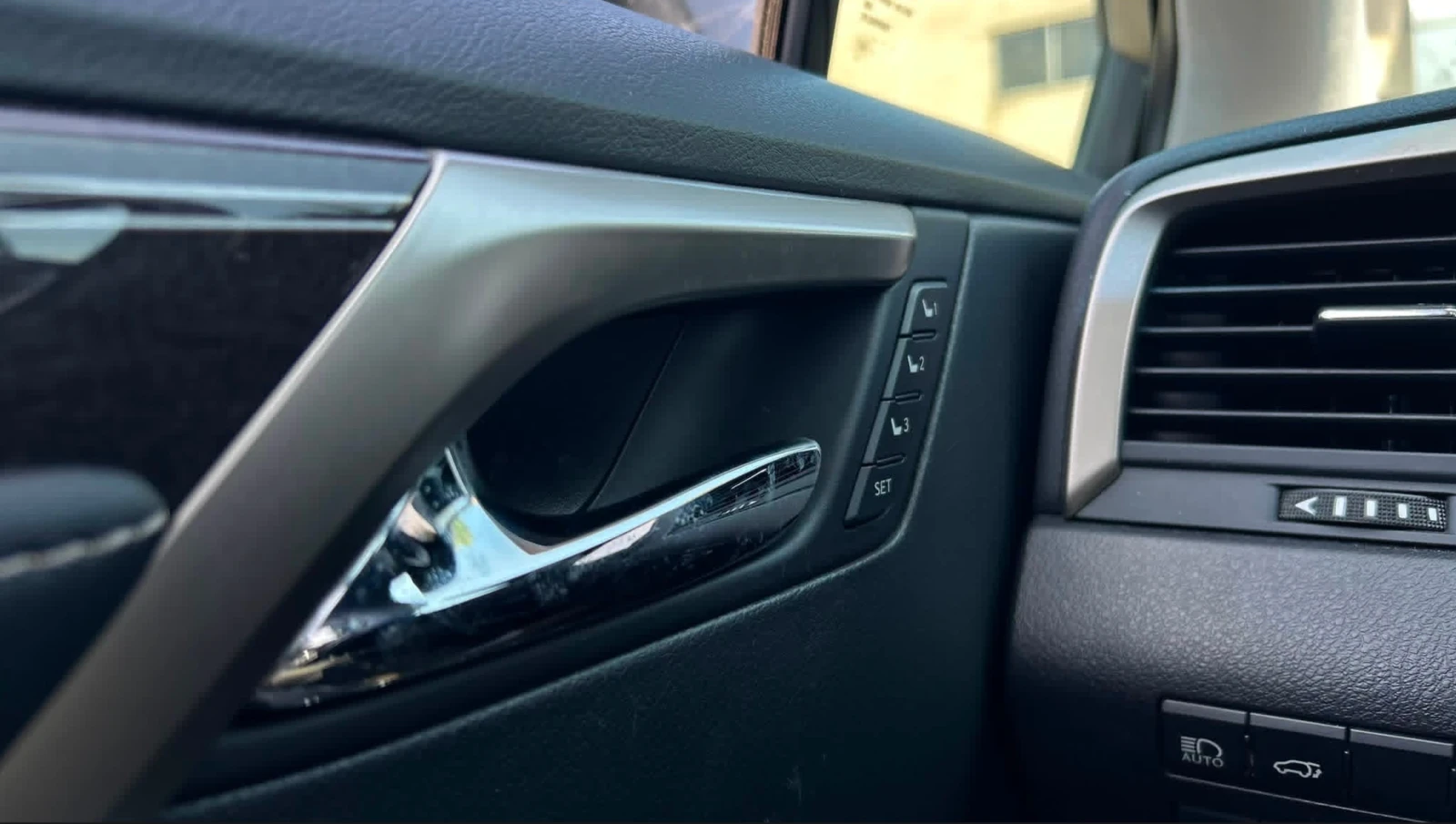 Lexus RX 350 �����| Clean Carfax | 2 ���� ������ | Mobile.bg � ����������� 10