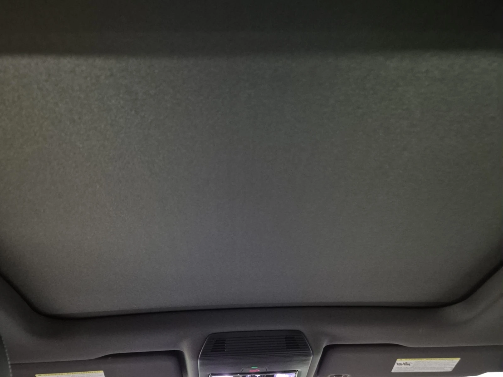 VW Tiguan  HIGHLINE R LINE / ВСИЧКИ ЕКСТРИ ЗА МОДЕЛА , снимка 13 - Автомобили и джипове - 55837659