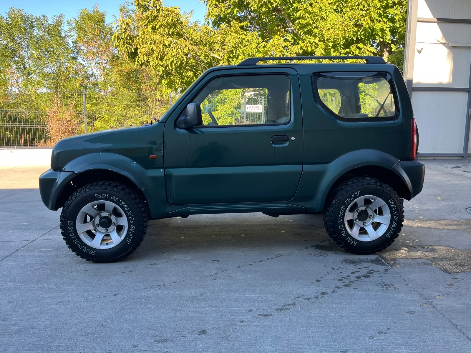 Suzuki Jimny 1.3, снимка 2 - Автомобили и джипове - 56361515