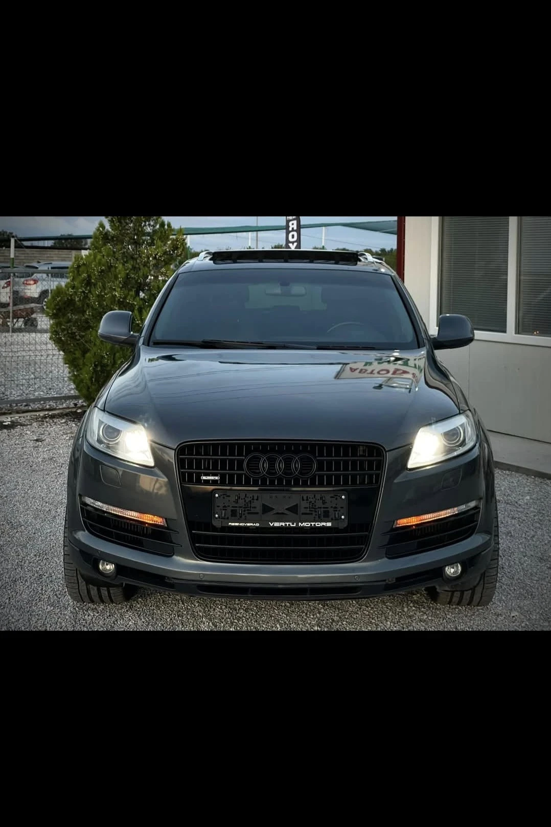 Audi Q7, снимка 2 - Автомобили и джипове - 56465140
