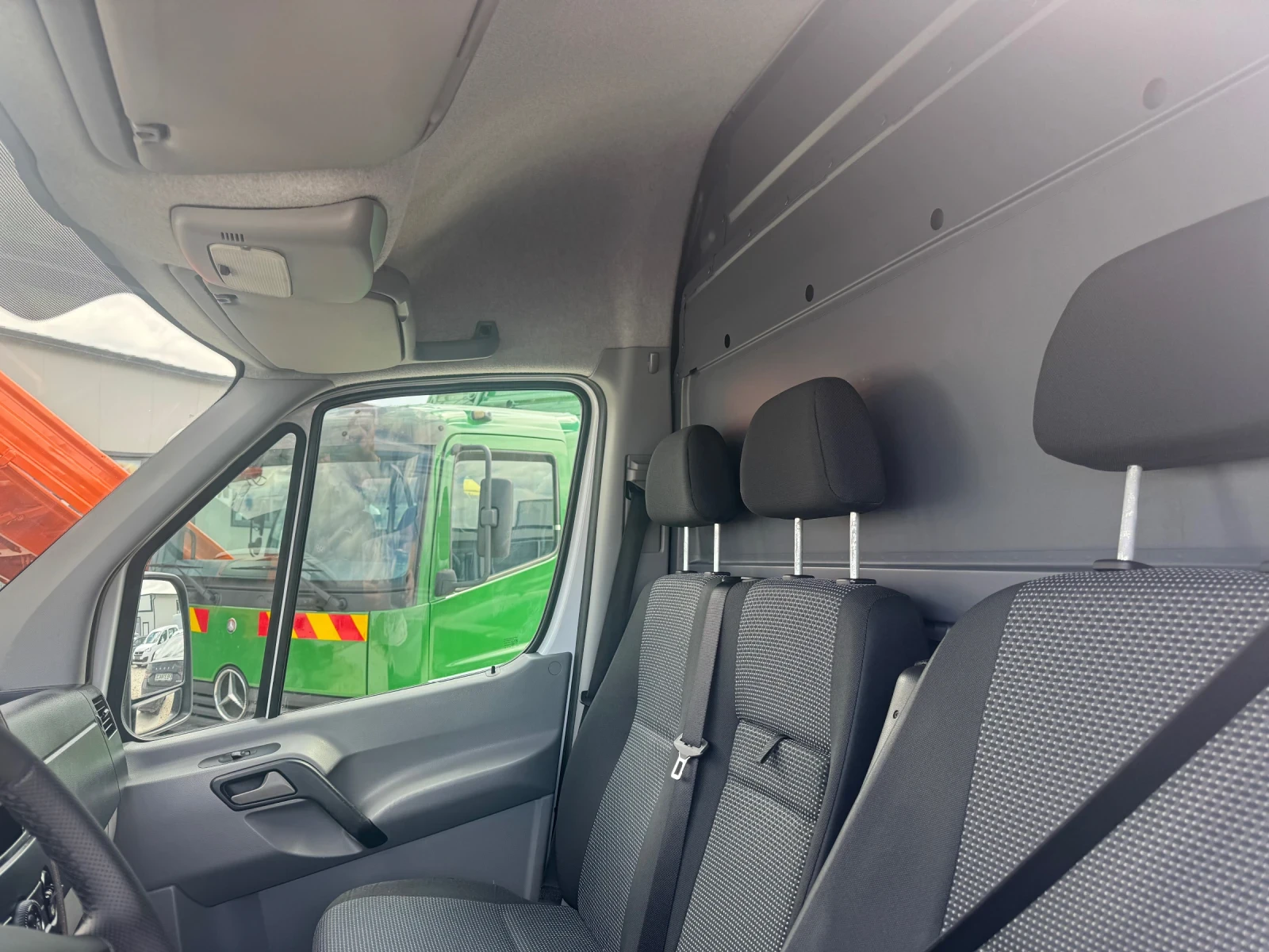 Mercedes-Benz Sprinter 316 ЛИЗИНГ!!!!, снимка 11 - Бусове и автобуси - 54891241