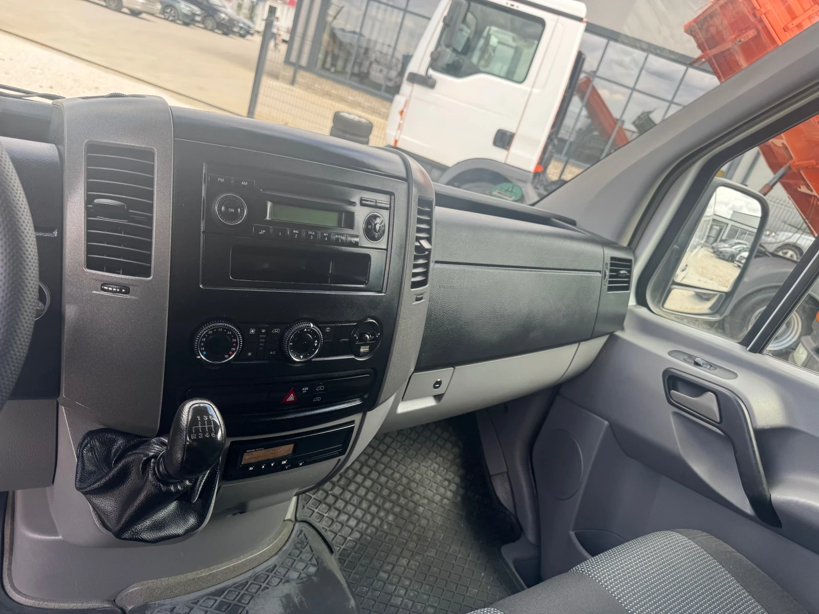 Mercedes-Benz Sprinter 316 ЛИЗИНГ!!!!, снимка 9 - Бусове и автобуси - 54891241