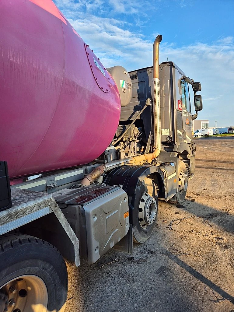 Renault C 430 БЕТОНОВОЗ 8x4 - изображение 10