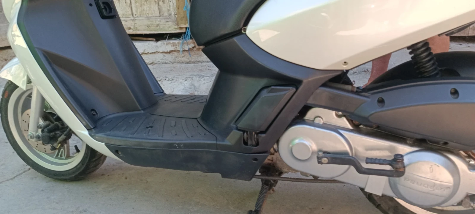 Peugeot Kissbee скутер, снимка 3 - Мотоциклети и мототехника - 55737779