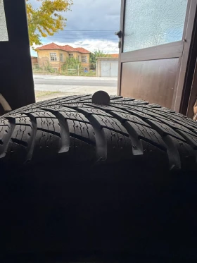        245/45R20