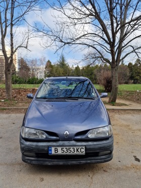 Renault Scenic 1.6 16V 107к.с, снимка 1 - Автомобили и джипове - 46054906
