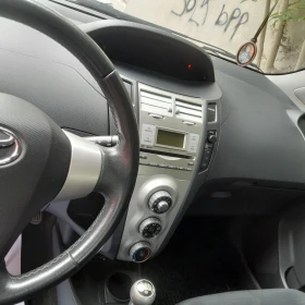 Обява за продажба на Toyota Yaris ~8 500 лв. - изображение 6