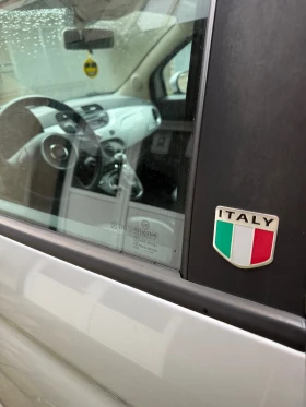 Fiat 500 1.2 SPORT Отличен Без забележки Обслужен - 3500 € / 6845.40 лв. - 81694302 8