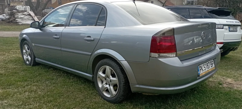 Opel Vectra 2.2 бензин автоматик, снимка 2 - Автомобили и джипове - 47491426