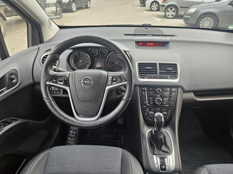 Opel Meriva 1.4 122k.s, снимка 11 - Автомобили и джипове - 48237274