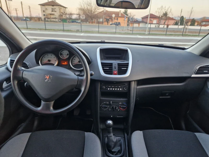 Peugeot 207 1.4 / SW, снимка 11 - Автомобили и джипове - 48342385