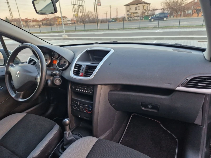 Peugeot 207 1.4 / SW, снимка 8 - Автомобили и джипове - 48342385