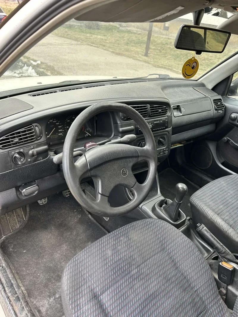 VW Vento 1.9 TD 90 к.с, снимка 13 - Автомобили и джипове - 49246876