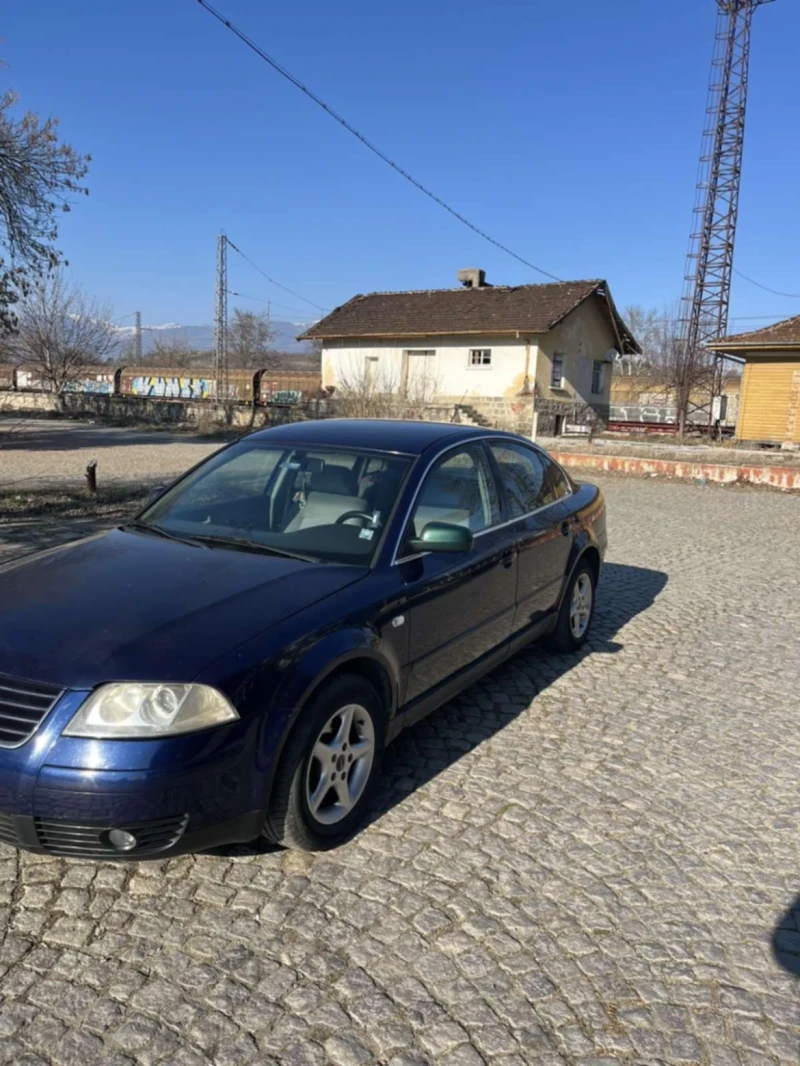 VW Passat, снимка 1 - Автомобили и джипове - 49459229